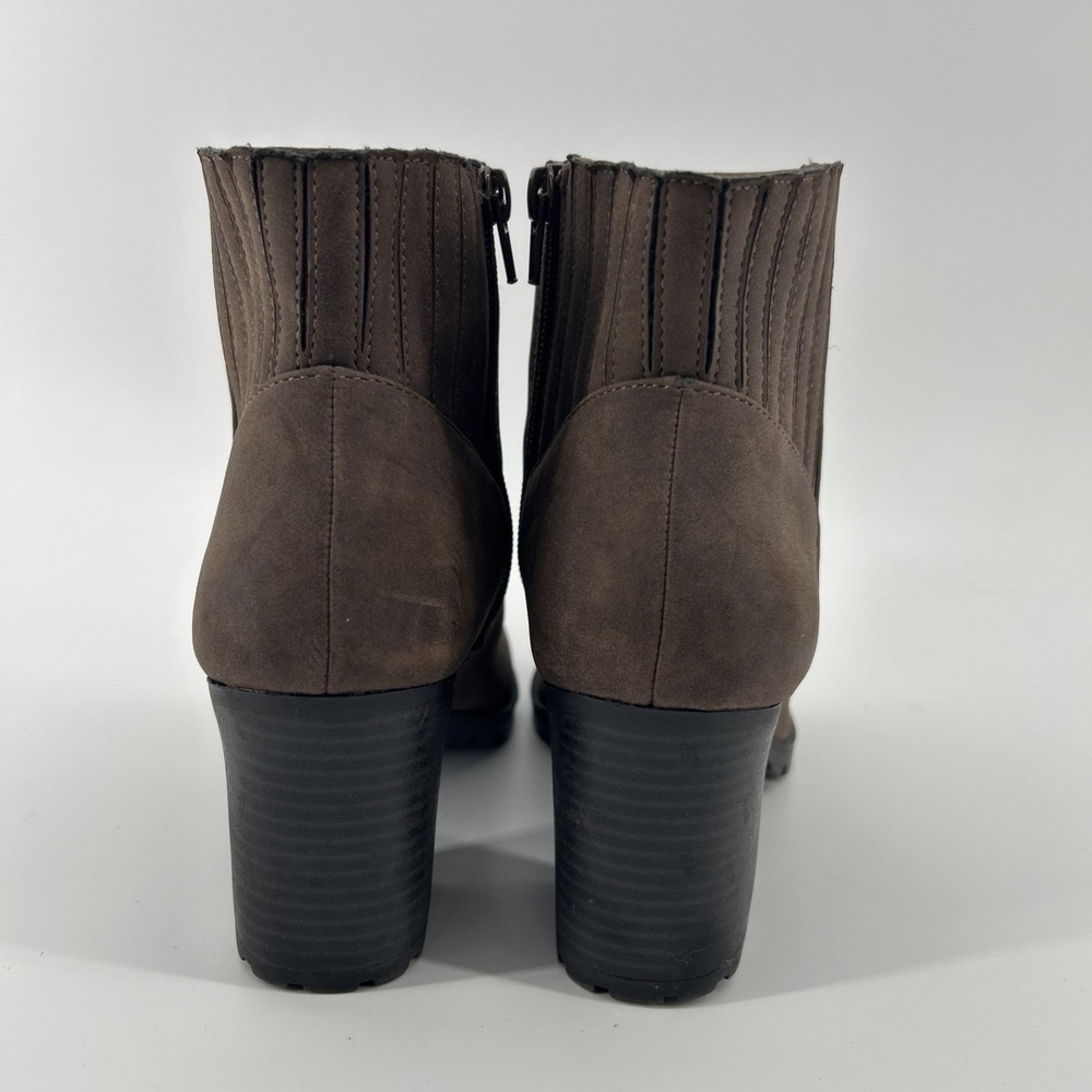 Kelly & Katie Yona Chelsea Boots Shoes Women's 7.5M Java Brown 3 Inch Heels - Picture 4 of 11